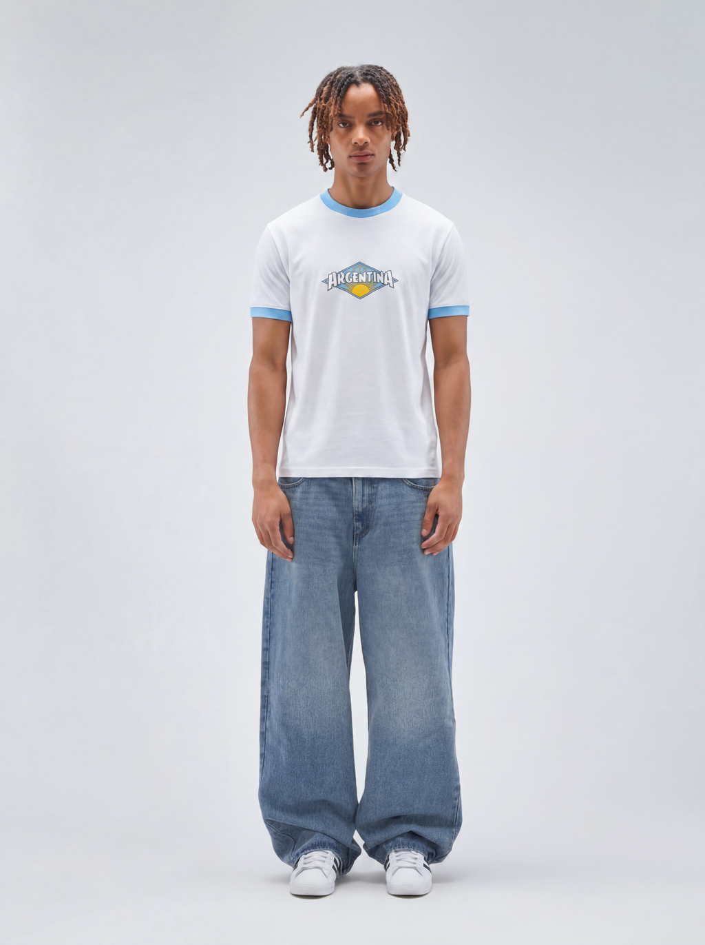 ARGENTINA RETRO BADGE TEE